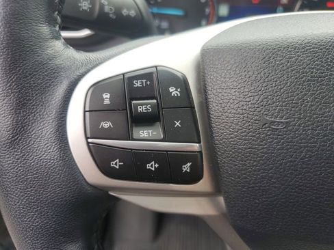 Certified 2023 Ford Explorer XLT w/ Equipment Group 202A AWD/4WD image 18