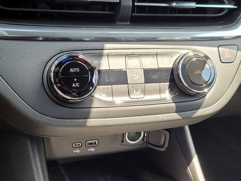 New 2025 Buick Envista Preferred w/ Convenience I Package image 30