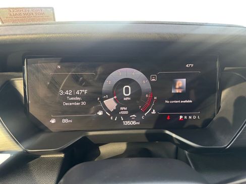 Used 2025 GMC Acadia Elevation w/ Black Edition image 23