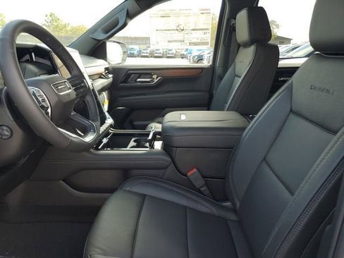 New 2026 GMC Yukon XL Denali w/ Sun & Power Step Package image 19