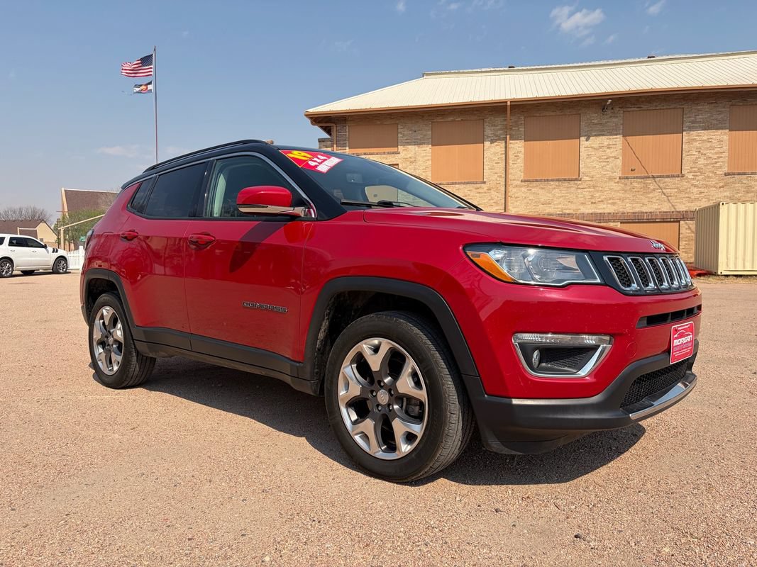Used 2019 Jeep Compass Limited AWD/4WD image 1