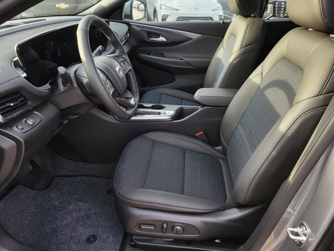 New 2026 Buick Envista Sport Touring w/ Convenience I Package FWD image 7