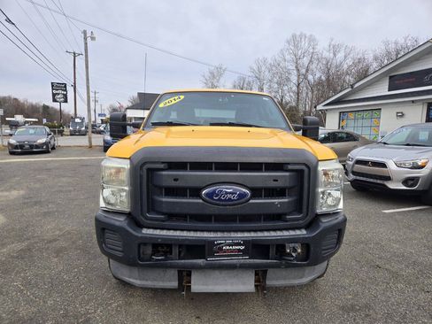 Used 2014 Ford F250 XL w/ Snow Plow Prep Package AWD/4WD image 3