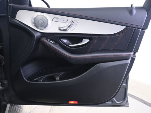 Used 2019 Mercedes-Benz GLC 43 AMG 4MATIC image 20