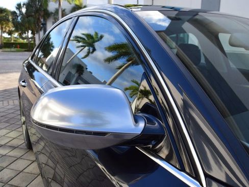 Used 2015 Audi S8 image 29