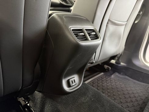 Used 2019 Buick Regal Avenir w/ Driver Confidence Package II image 34