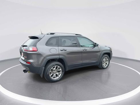 Used 2020 Jeep Cherokee Trailhawk w/ Cold Weather Group image 8