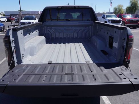 New 2026 GMC Sierra EV Elevation image 9