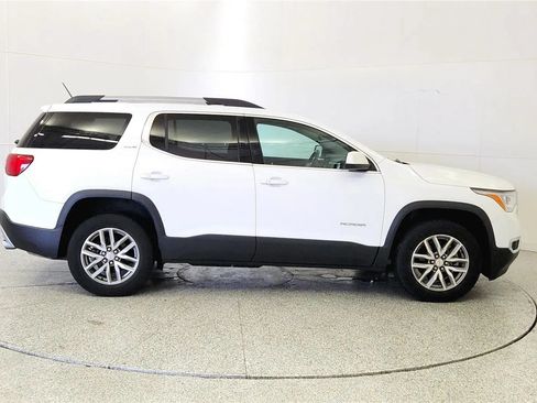 Used 2017 GMC Acadia SLE FWD image 8