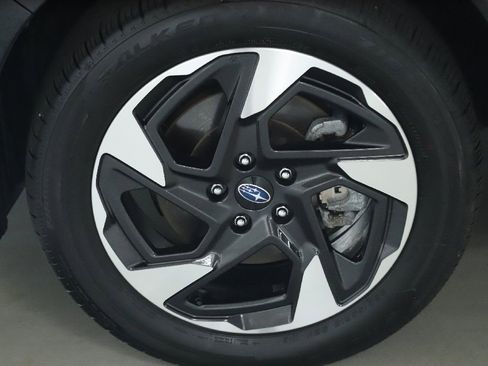 Used 2025 Subaru Crosstrek 2.5i Limited AWD/4WD image 38