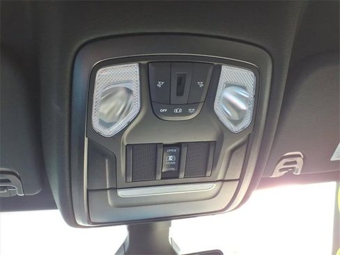 Certified 2022 RAM 1500 Big Horn image 24