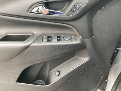 Used 2024 Chevrolet Equinox LT AWD/4WD image 19