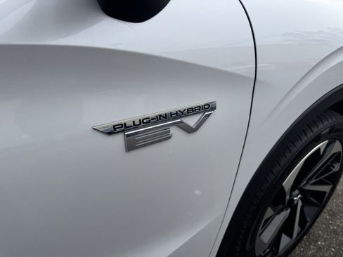 Used 2023 Mitsubishi Outlander SEL image 11