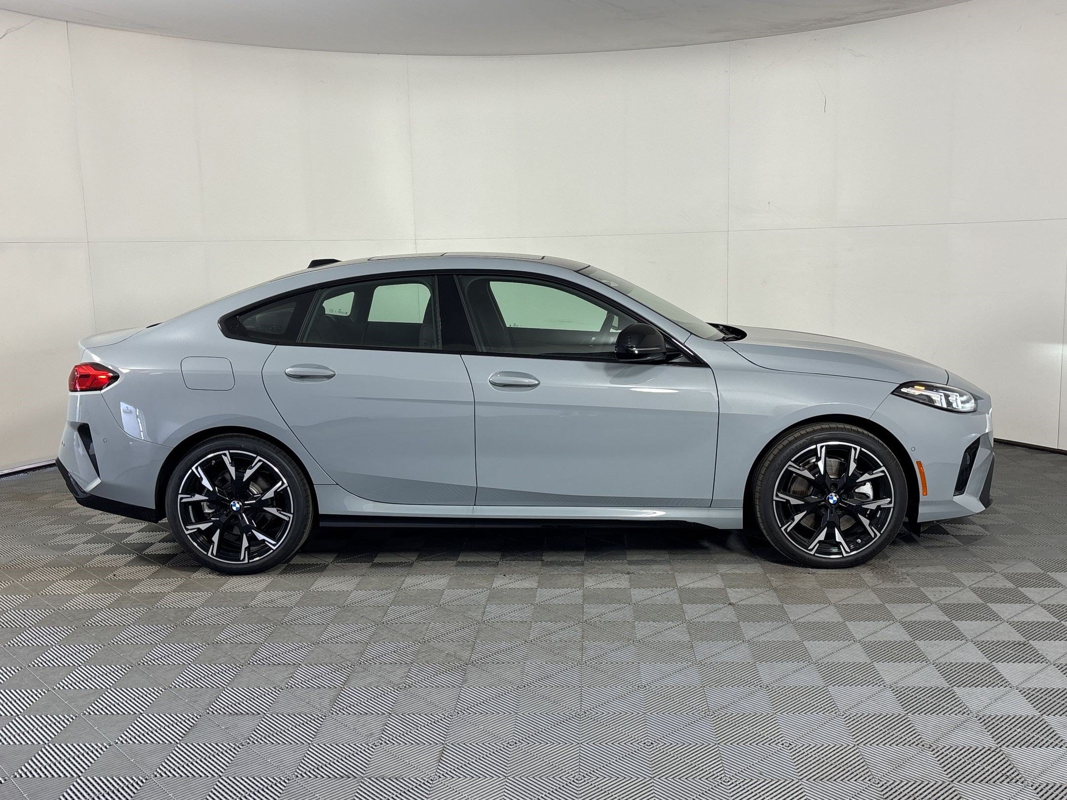 Used 2026 BMW 228i w/ Premium Package FWD image 7