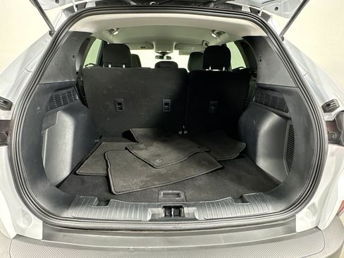 Used 2025 Ford Escape Active AWD/4WD image 25