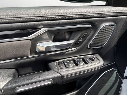 Used 2021 RAM 1500 Laramie AWD/4WD image 23