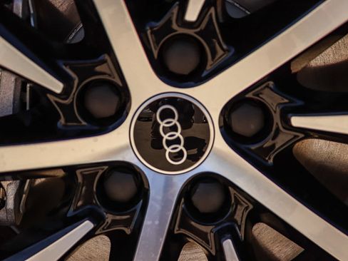 New 2026 Audi Q3 quattro 2.0T AWD/4WD image 15