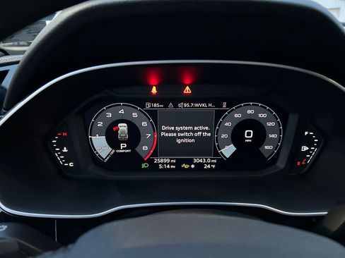 Used 2025 Audi Q3 2.0T Premium image 19