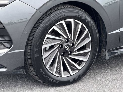 Used 2025 Hyundai Sonata Limited image 29
