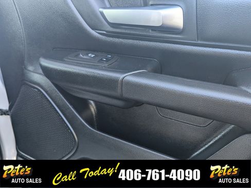 Used 2022 RAM 1500 Tradesman image 12