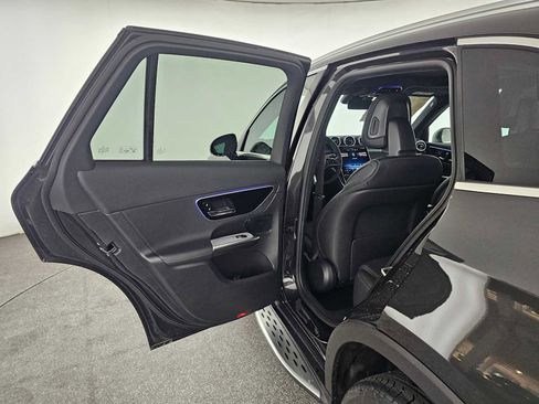 New 2026 Mercedes-Benz GLC 300 4MATIC image 15