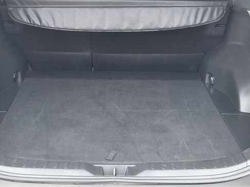 Used 2025 Toyota RAV4 XLE FWD image 28