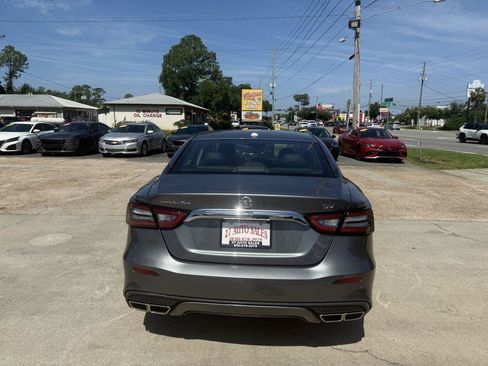 Used 2020 Nissan Maxima 3.5 SV w/ Floor Mat Group FWD image 6