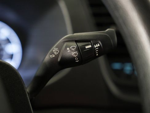 Used 2021 Ford Transit 250 Medium Roof image 14