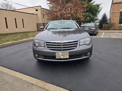 Used 2005 Chrysler Crossfire Limited image 3