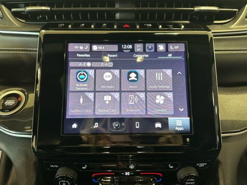 Used 2021 Jeep Grand Cherokee L Laredo image 28