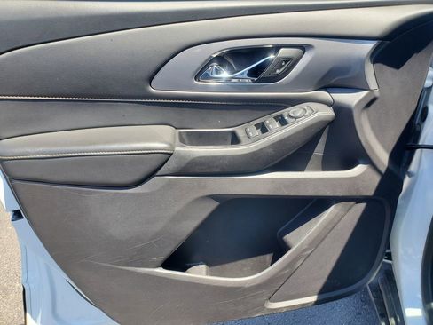 Used 2019 Chevrolet Traverse LS FWD image 22