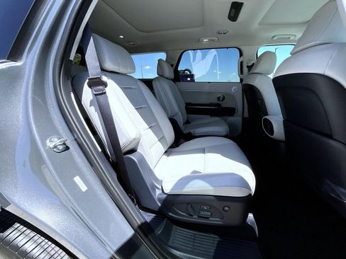 Certified 2026 Hyundai Palisade Calligraphy AWD/4WD image 19