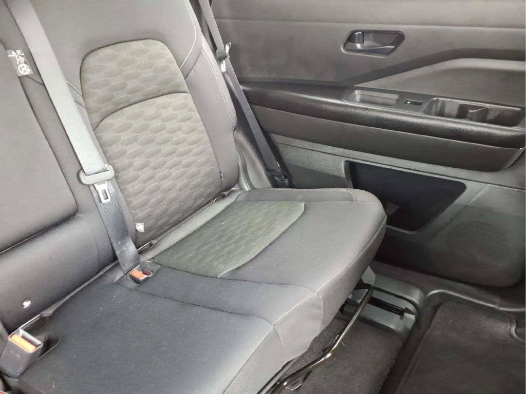 Used 2024 Nissan Pathfinder SV w/ Black Appearance Package FWD image 20