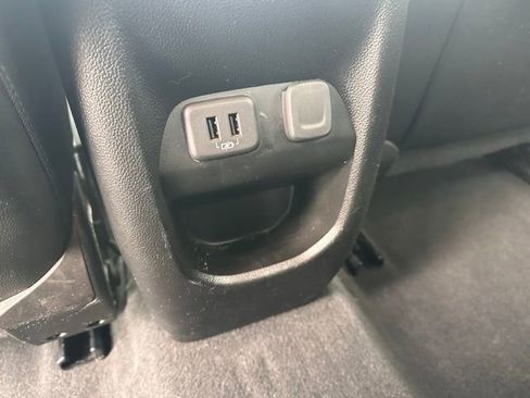 Used 2022 GMC Canyon Elevation image 33