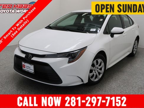 Certified 2026 Toyota Corolla LE FWD image 1