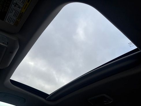 Used 2018 Toyota Tundra Limited image 17