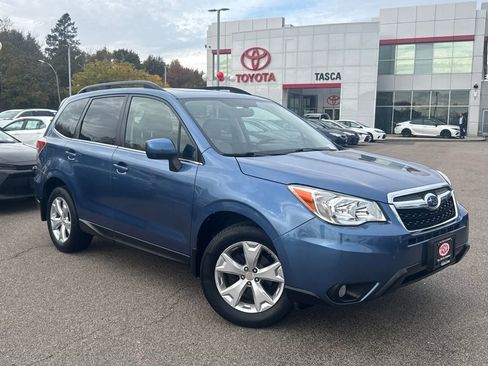 Used 2015 Subaru Forester 2.5i Limited image 1