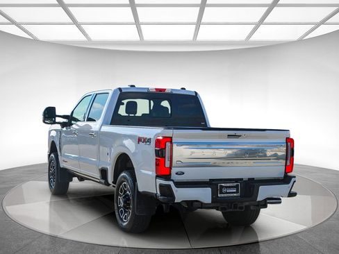Used 2024 Ford F350 Platinum image 2