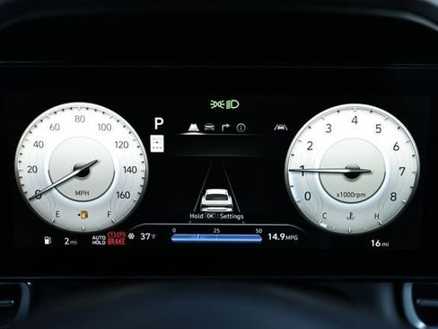 New 2026 Hyundai Elantra Limited image 10