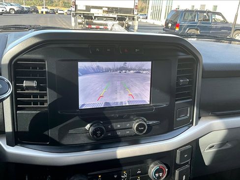 Used 2023 Ford F150 XLT image 15
