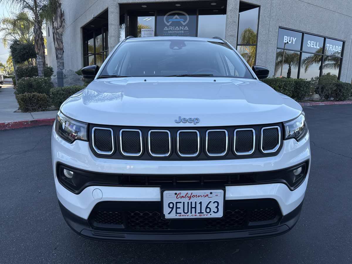 Used 2022 Jeep Compass Latitude FWD image 7
