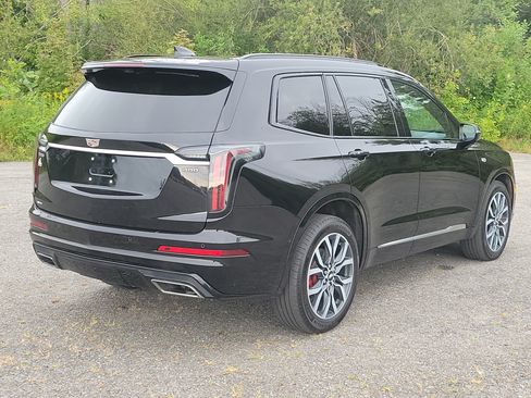 Certified 2024 Cadillac XT6 Sport w/ Technology Package AWD/4WD image 5
