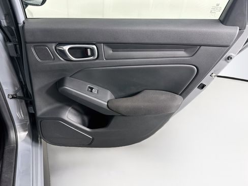 Used 2025 Honda Civic Sport image 28