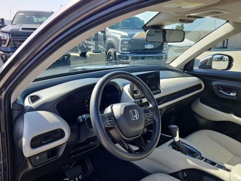 Used 2023 Honda HR-V LX image 10
