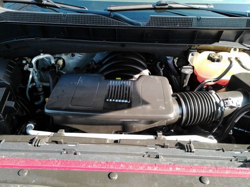 Certified 2019 Chevrolet Silverado 1500 LTZ image 4