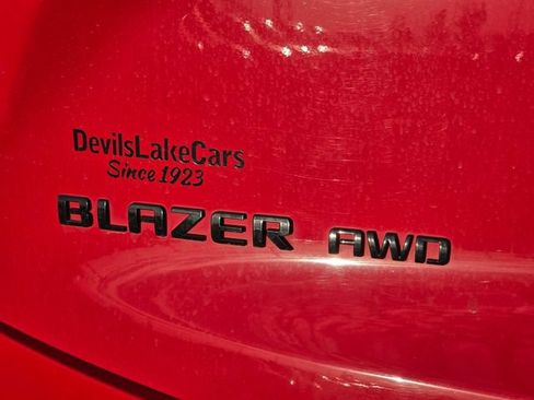 Used 2022 Chevrolet Blazer RS w/ Enhanced Convenience Package AWD/4WD image 14