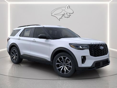 New 2026 Ford Explorer ST-Line image 7