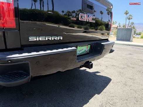 Used 2015 GMC Sierra 1500 Denali AWD/4WD image 9