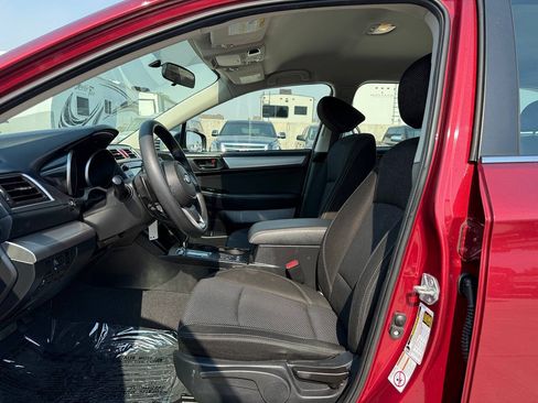 Used 2018 Subaru Outback 2.5i AWD/4WD image 14