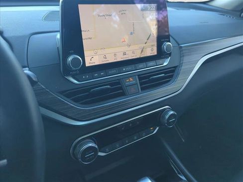 Used 2020 Nissan Altima 2.5 SL image 16